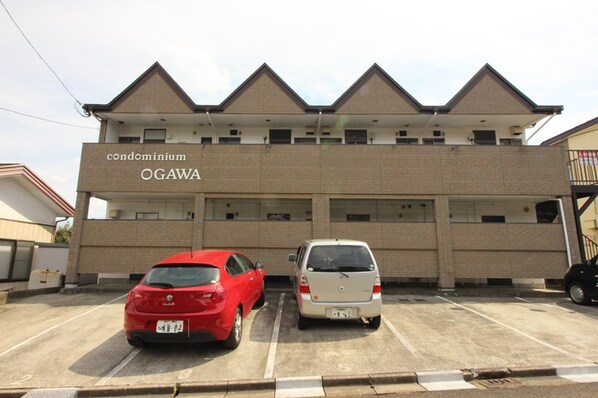 condominium　ＯＧＡＷＡの物件外観写真